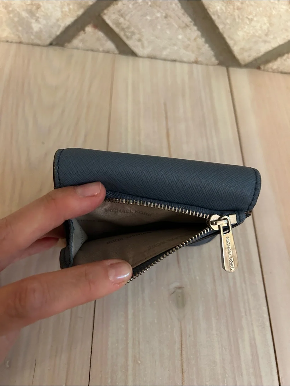 Michael Kors Men's Slate Blue Saffiano Leather Card Holder